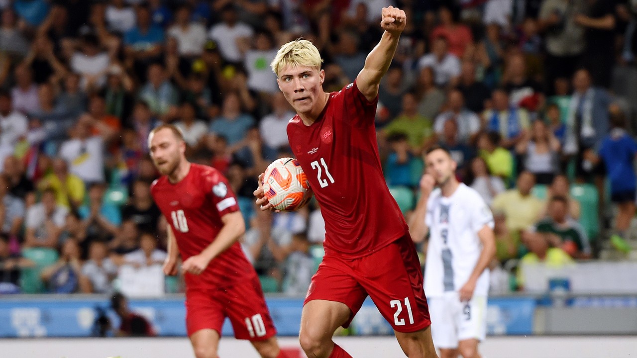 Rasmus Hojlund to Man Utd: Is He Really Erling Haaland 2.0?