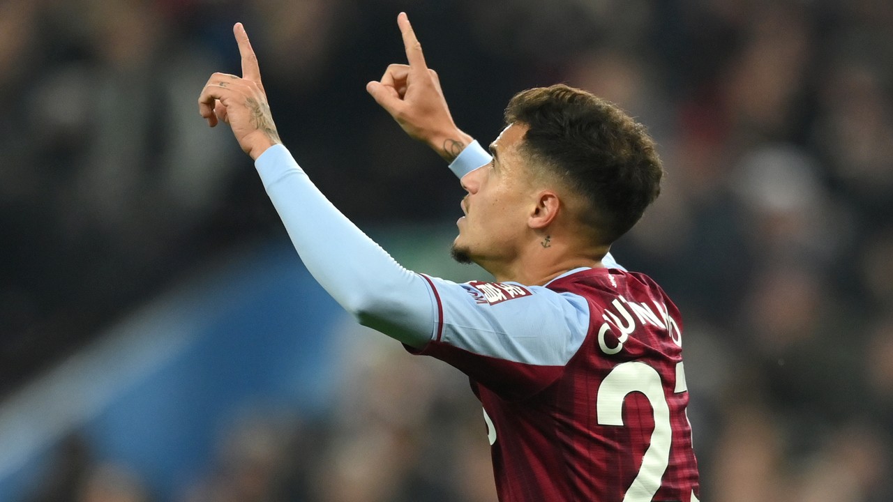 Philippe Coutinho inspires Aston Villa fightback against Manchester United, Premier League