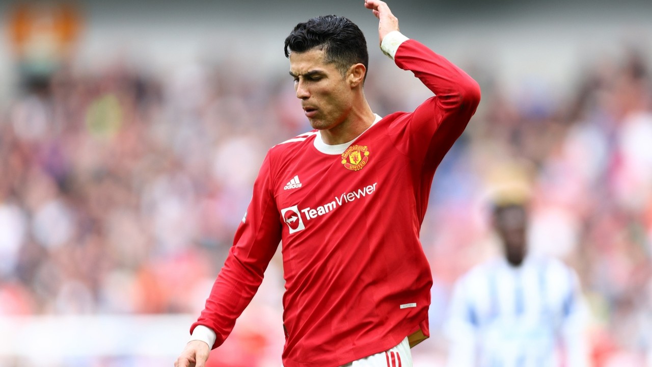 Ronaldo's Man United career looks over but who replaces him?