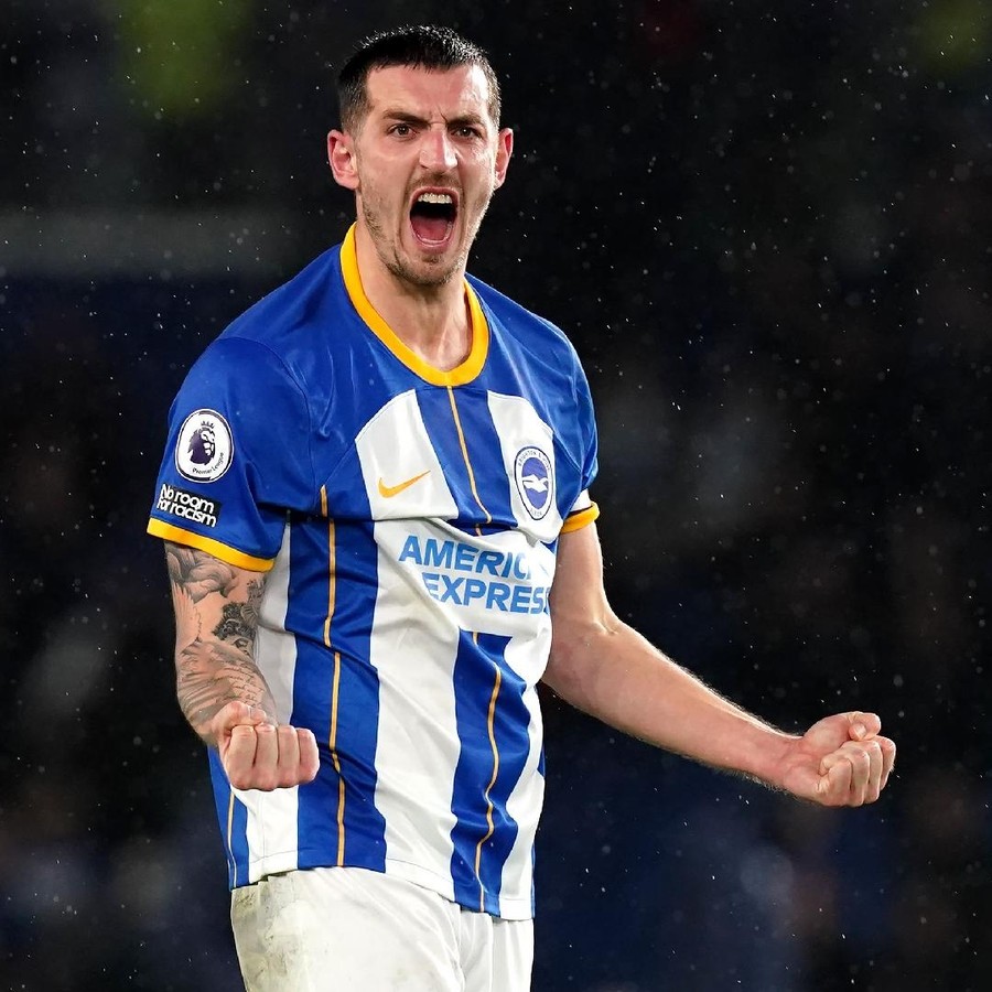 Completely different player Inside Lewis Dunk s England recall after Brighton transformation under manager Roberto De Zerbi